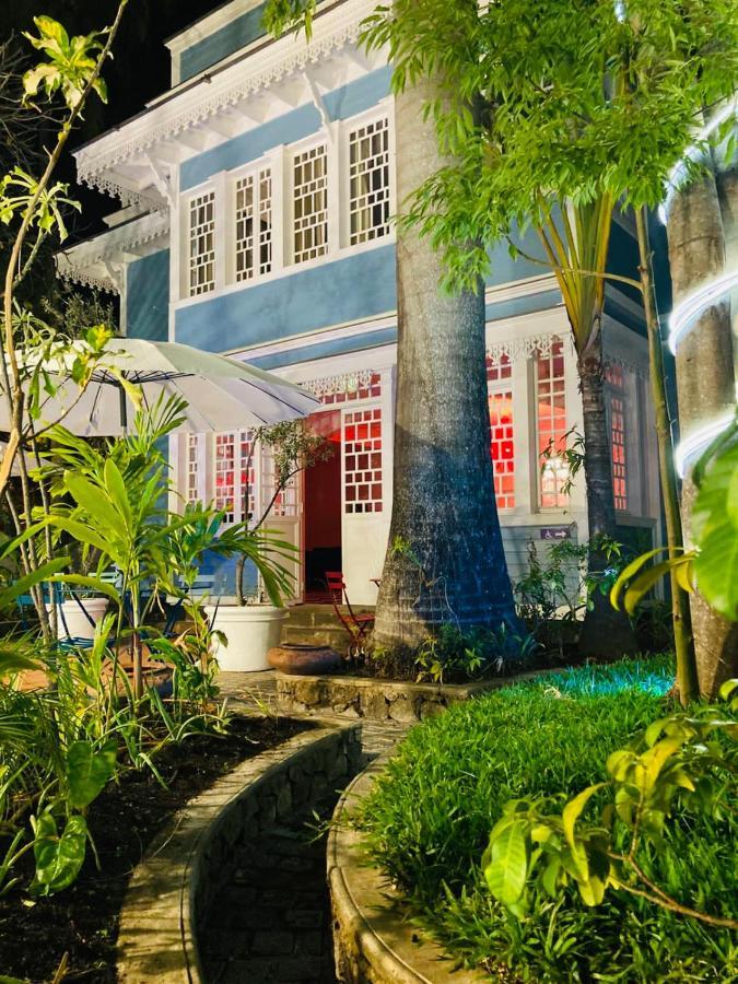 Villa Angelique - Hotel Classe Monument Historique 생드니 외부 사진