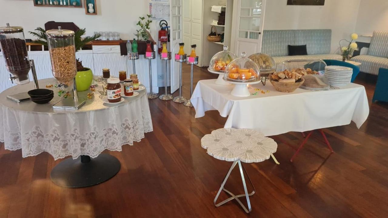 Villa Angelique - Hotel Classe Monument Historique 생드니 외부 사진
